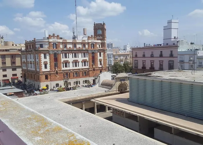 En Pleno Centro De Con Parking Economico *