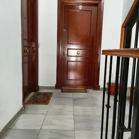 Apartment En Pleno Centro De Con Parking Economico *