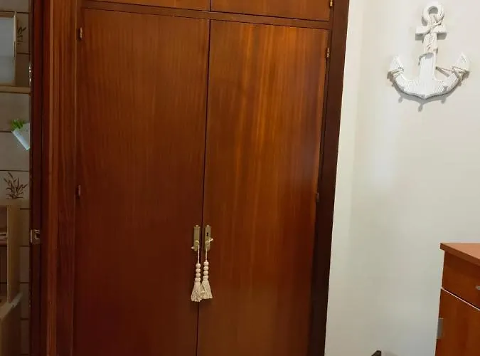 En Pleno Centro De Con Parking Economico Apartament