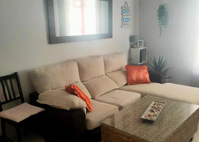 Apartment En Pleno Centro De Con Parking Economico Cádiz