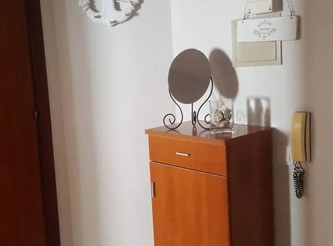 En Pleno Centro De Con Parking Economico アパート カディス